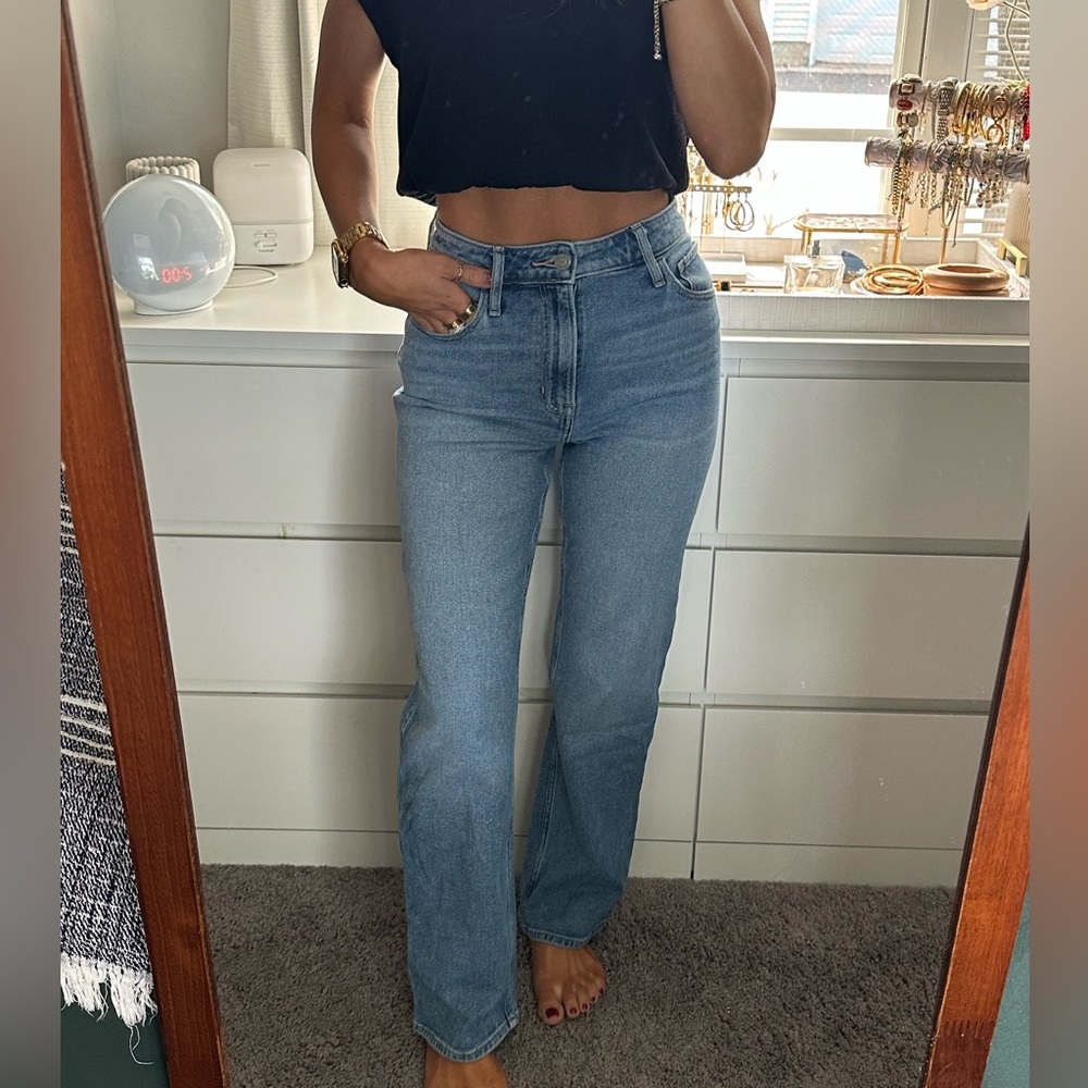 Hollister Ultra High-Rise Dad Jeans